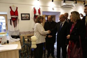 fb_img_1478544272483