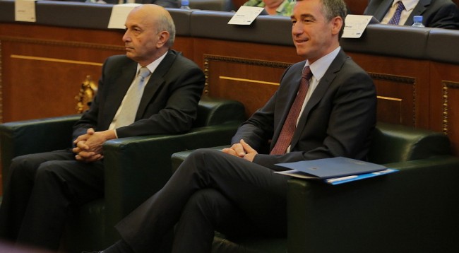 isa-mustafa-kadri-veseli
