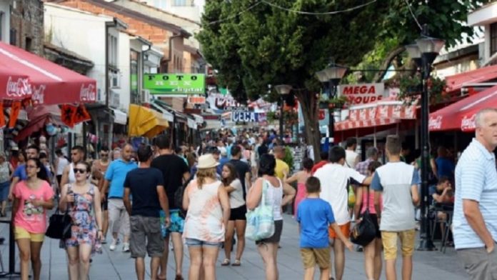 turist-ne-oher-780x439