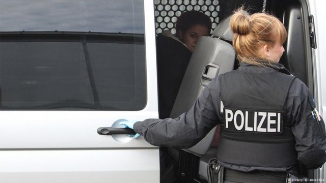 policia-gjermane-640x360