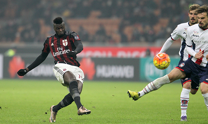 niang-tiro-milan-crotone-coppa-italia-2015