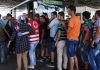 Përgjysmohen kërkesat për azil në Austri