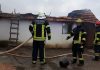 Digjet shtëpia në Negroc, kryefamiljari kërkon ndihmë për ta futur kokën nën kulm (Foto/Video)
