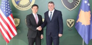 Hoyt BrianYee: Uashingtoni i shqetësuar rreth procesit të transformimit të FSK-së me ligj