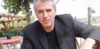 Veprimtari Haki Morina, me një poezi për shokët në poste: Poshtë pocërka, unë jam pushtet!