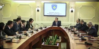 Para pak çastesh ka nisur mbledhja e kryesisë së Kuvendit