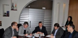 Ministri Kujtim Shala dhe Kryetari i Lipjanit Imri Ahmeti, kanë nënshkruar Memorandum Bashkëpunimi