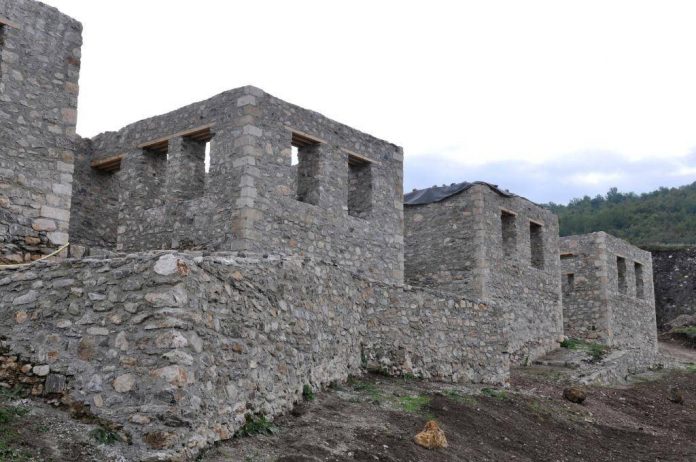 25_09_2014_2240677_Kalaja_e_Prizrenit_2014