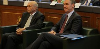 Gecaj demanton përplasjen ndërmjet Mustafës dhe Veselit për Demarkacionin