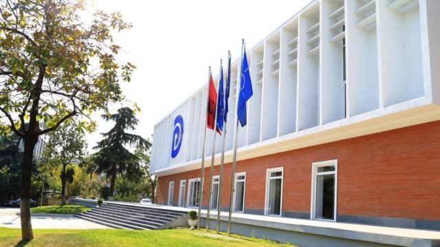 Selia_PD_1-847x477