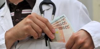 Kërkohet përmirësim i raporteve ndërmjet mjekëve dhe pacientëve