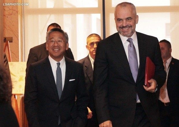 donald-lu-edi-rama-620x530_1487069202-4704709
