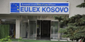 (Pa)drejtësia e EULEX-it: Gjyqtarët i quajnë “kafshë” të pandehurit në rastin “Drenica