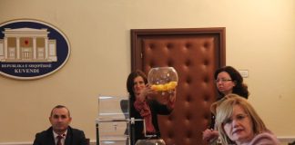 Shqipëri/ Hidhet shorti për anëtarët e KLGJ dhe KLP, listës nuk i duhen 94 vota në Kuvend