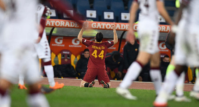 manolas