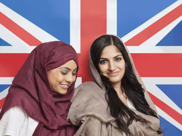 happy-british-muslim-women