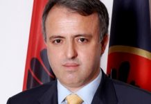 Muhamet Hamiti: Me para të shtetit të mos paguhen libra personalë të Thaçit, por libra që kujtojnë ndërhyrjen shembullore të NATO-s