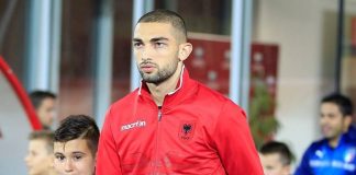 Në Skoci kërkojnë yllin e kombëtares, Gerard gati të bëjë çmenduri për të