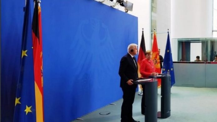 merkel-1-780x439