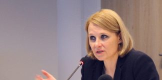 BE e shqetësuar, Koçijançiç – opozitës: Djegia e mandateve kundër integrimit