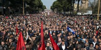 Shqipëri/ Avokati i Popullit nis hetimet për gazin lotsjellës dhe ushtrim dhune në protestën e 16 shkurtit