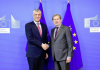 Thaçi takon Hahnin: Vendimi i shpejtë për liberalizimin e vizave, nevojë thelbësore për Kosovën