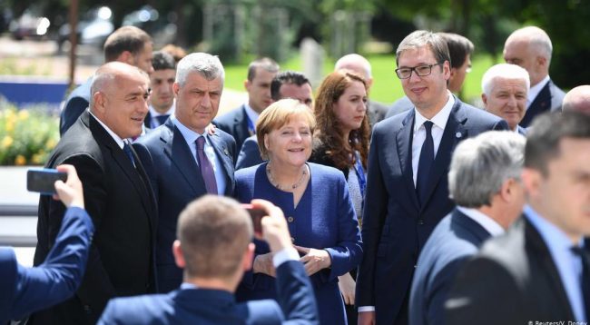 vuqiqi-thaci-merkel-650x358