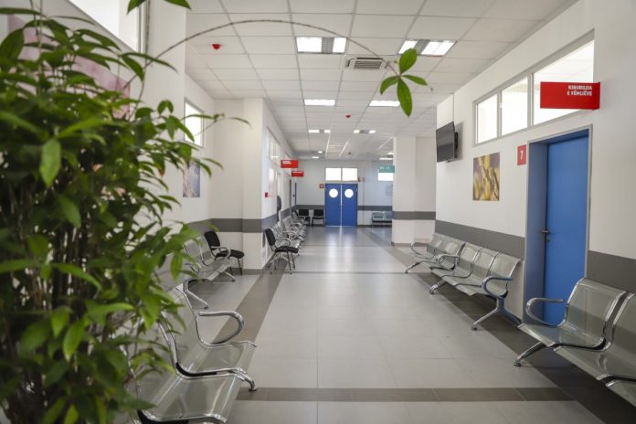QKUK-Përurohen-ambulantat-specialistike