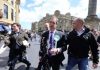 Politikani britanik mbulohet nga pija e ftohtë me qumësht!