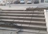 Rrëzohet shtylla elektrike, rrezikohen banorët e një lagjeje në Fushë Kosovë
