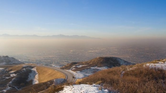 a804e24c-bd31-4543-9441-b8ef17fccf91-large16x9_SaltLakeSmogGettyImages121694839-768x432