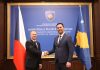 Ministri Konjufca vlerëson raportet e mira me Çekinë, gati të pres kryediplomatin çek në Prishtinë