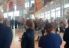 ‘Është koha për të falënderuar heronjtë tanë’: Stafi shëndetësor nuk i mbajnë lotët, derisa befasohen nga stafi i supermarketeve në Britani të Madhe