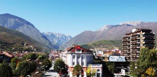 Peja zonë karantinë, Muhaxheri: Mos dilni nga shtëpitë!
