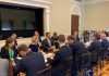 O’Brien: Takimi për dialogun në Uashington vazhdon nesër