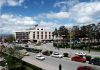 Gjakova, me emra dhe fotografi akuzon për krime lufte